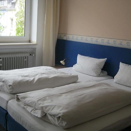 Eu Centralhotel Im Toennchen デュッセルドルフ エクステリア 写真