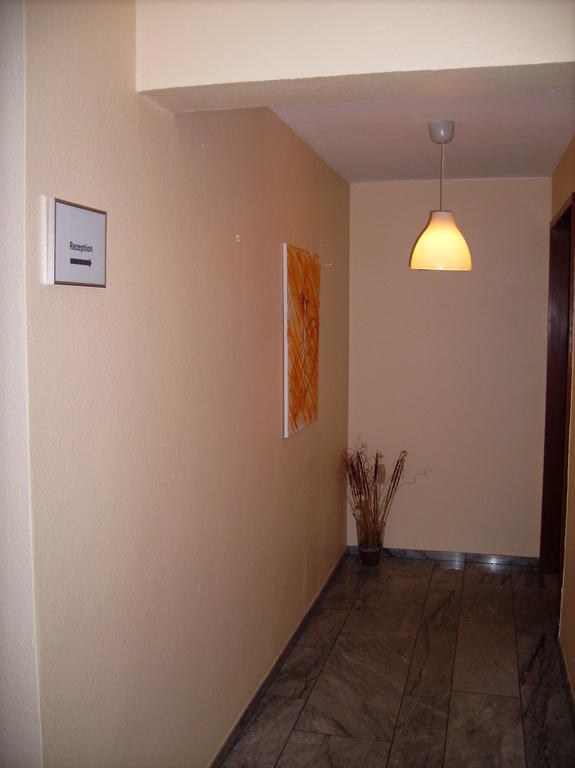Eu Centralhotel Im Toennchen デュッセルドルフ エクステリア 写真