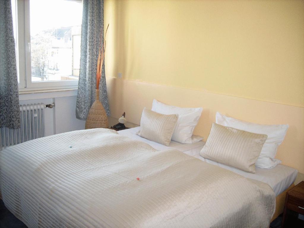 Eu Centralhotel Im Toennchen デュッセルドルフ 部屋 写真